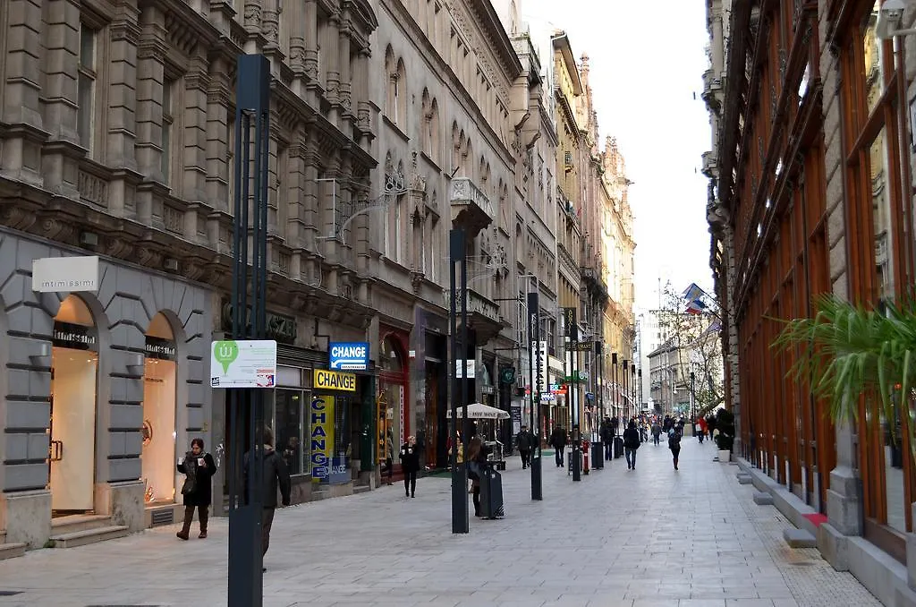 Budapest Central Apartments - Veres Palne