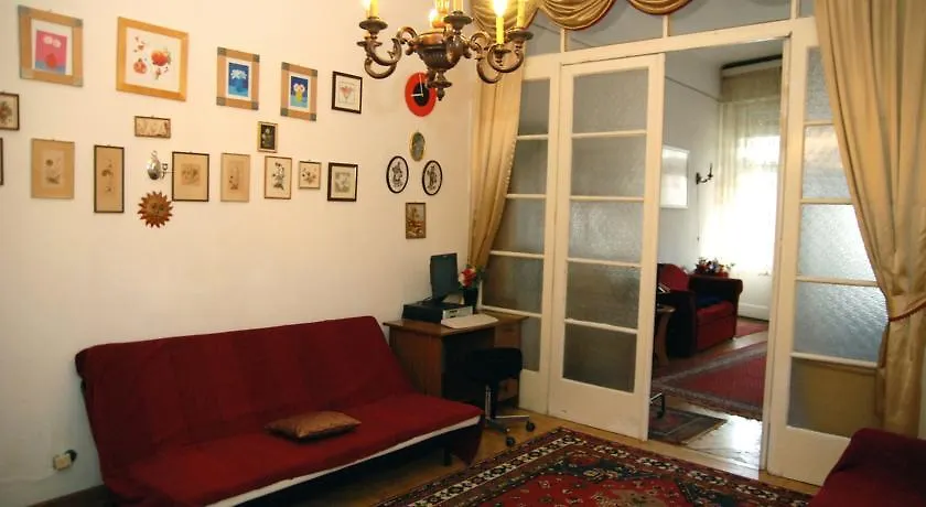 Budapest Central Apartments - Veres Palne