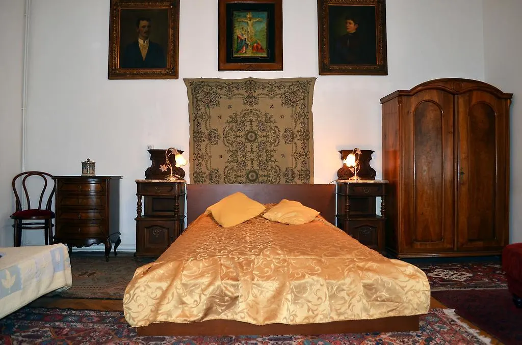 Budapest Central Apartments - Veres Palne 0*,